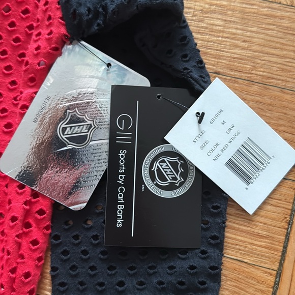 NHL Detroit Red Wings 2-Piece Shirt NWT - Picture 4 of 6